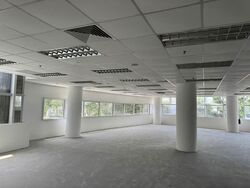 Gambas Avenue (D27), Factory #570523731